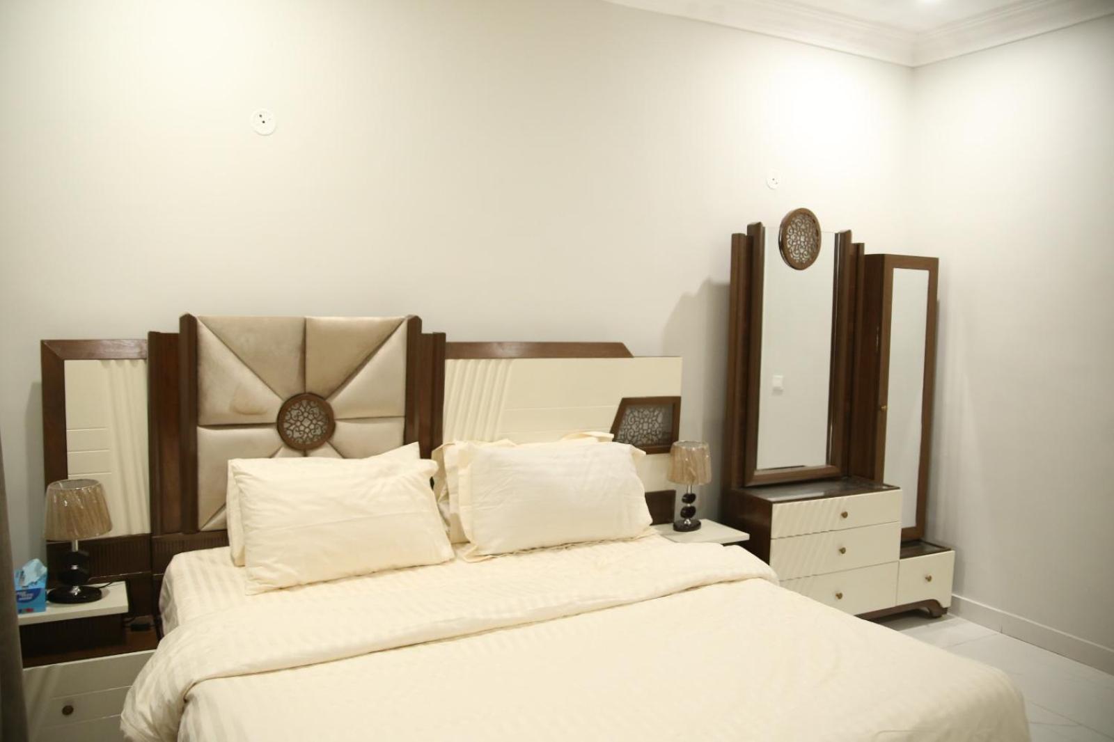 Al Rasheed Apartments Second Floor Apartment Karaczi Zewnętrze zdjęcie
