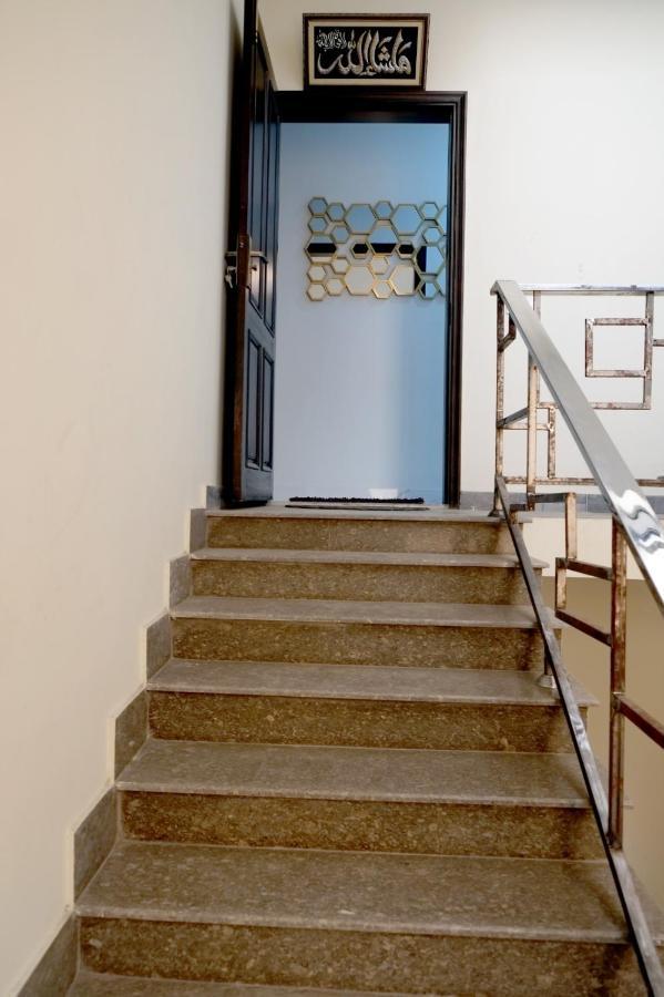 Al Rasheed Apartments Second Floor Apartment Karaczi Zewnętrze zdjęcie
